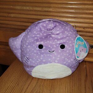 Squishmallows, Aziza the Stingray